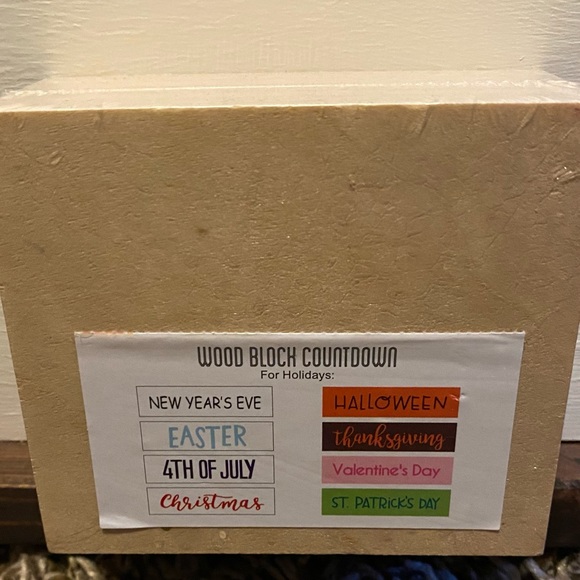 Holiday Elf Helper items - Picture 5 of 5